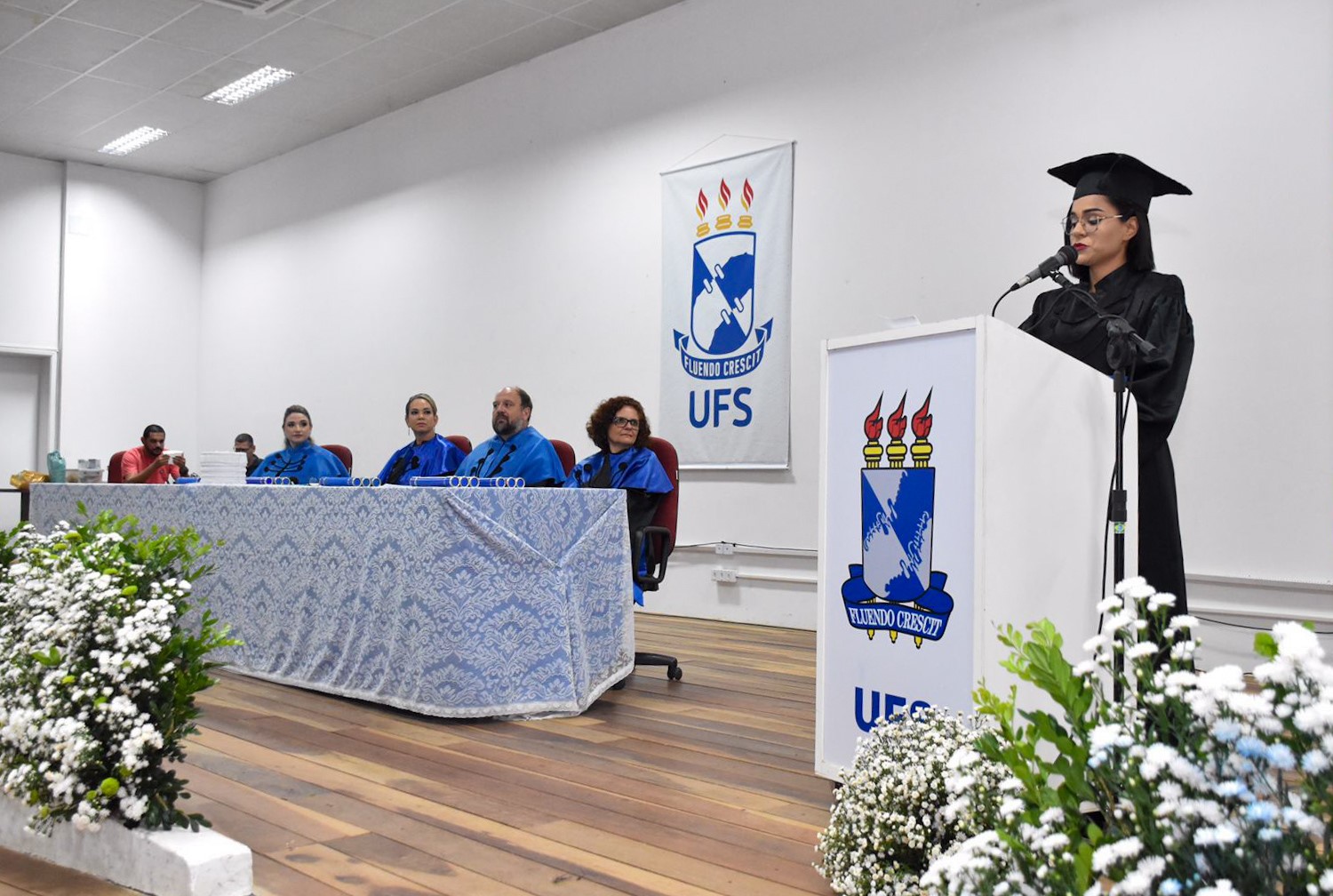Oradora Jéssica Fontes durante o discurso da turma. Foto: Dalmo Macedo