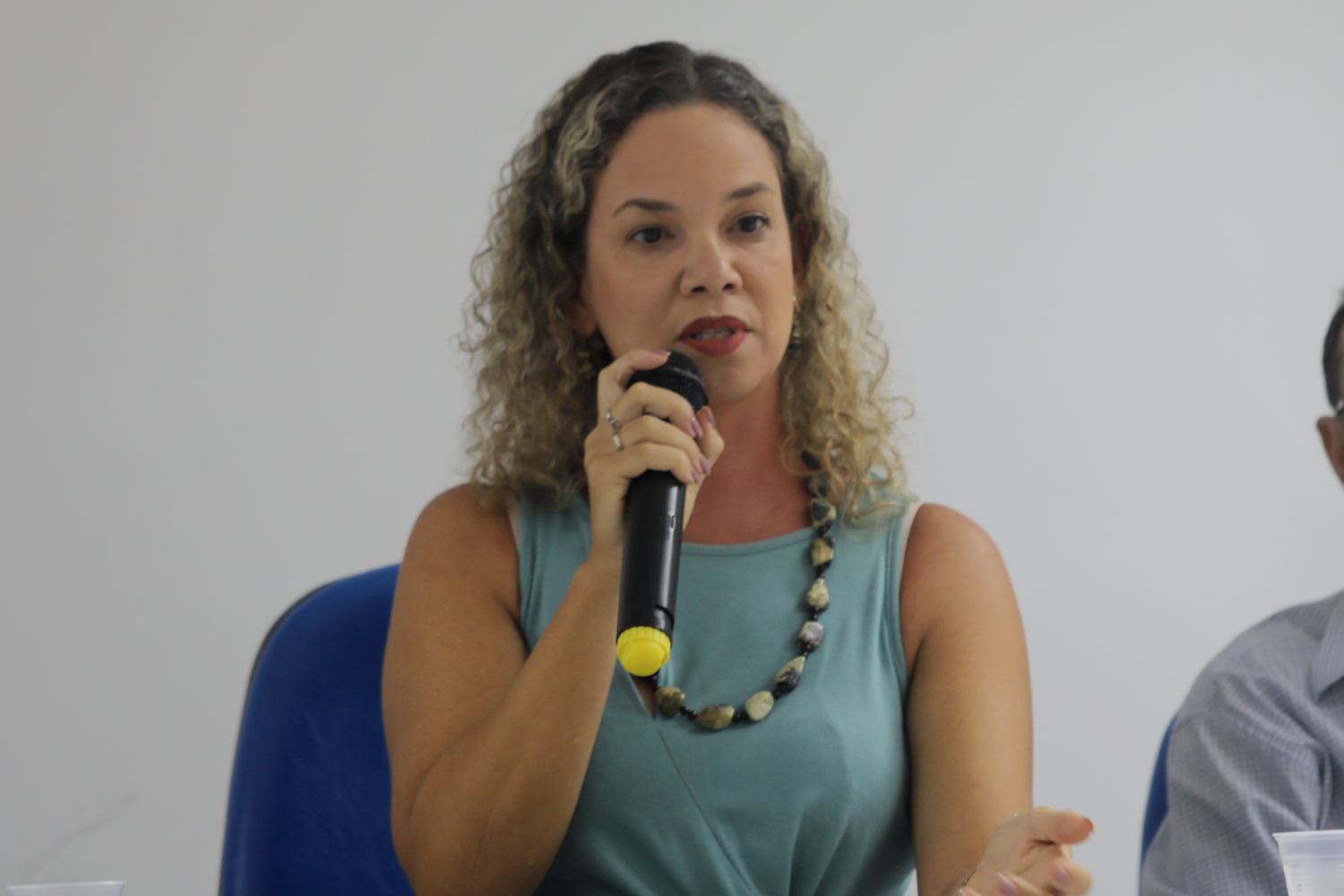 Carolina Nunes responde pelo Centro de Ciências Agrárias Aplicadas da UFS. (foto: Schirlene Reis/Ascom UFS)