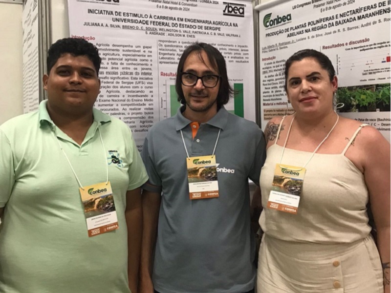 discente Breno Araújo, Prof. Welington Gonzaga do Vale e a Profa. Patrícia Castelo Branco