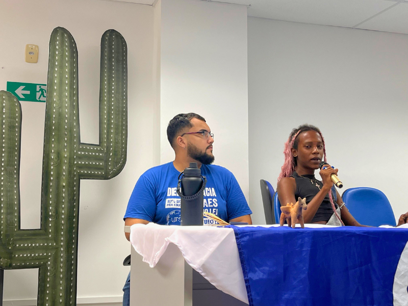 Netune Vitória representando o DCE. Foto: Marília Gabriely